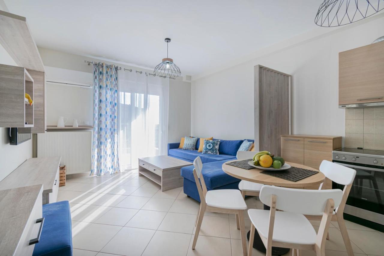 Family Apartment Neos Marmaras